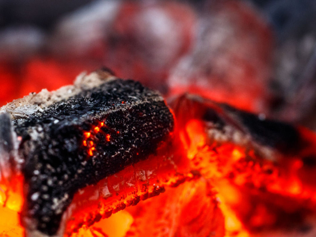 2 Carbon Vegetal Llamitas Larga Duracion Asado Fogata 2.5kg